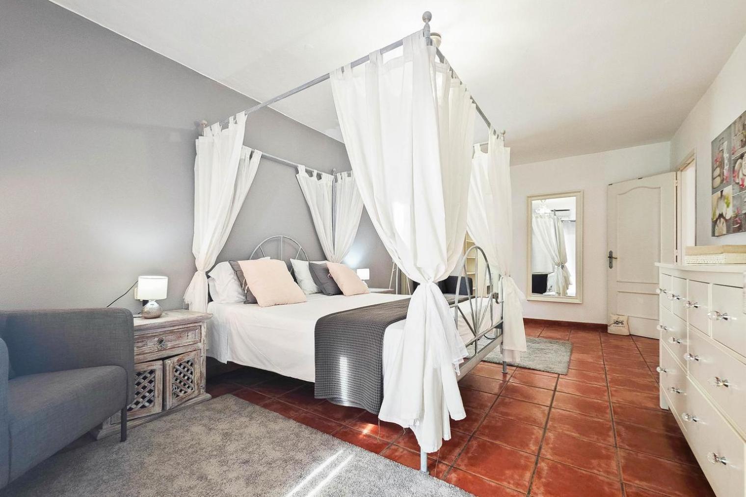 Villa Mercedes Cala Llonga  Zewnętrze zdjęcie