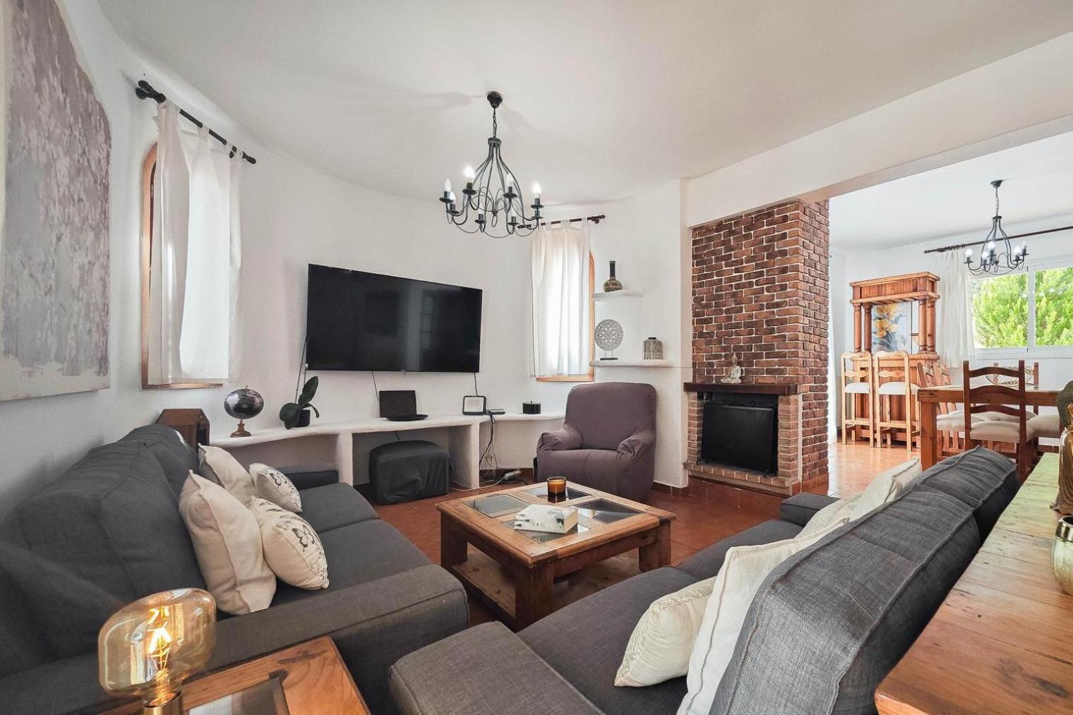 Villa Mercedes Cala Llonga  Zewnętrze zdjęcie