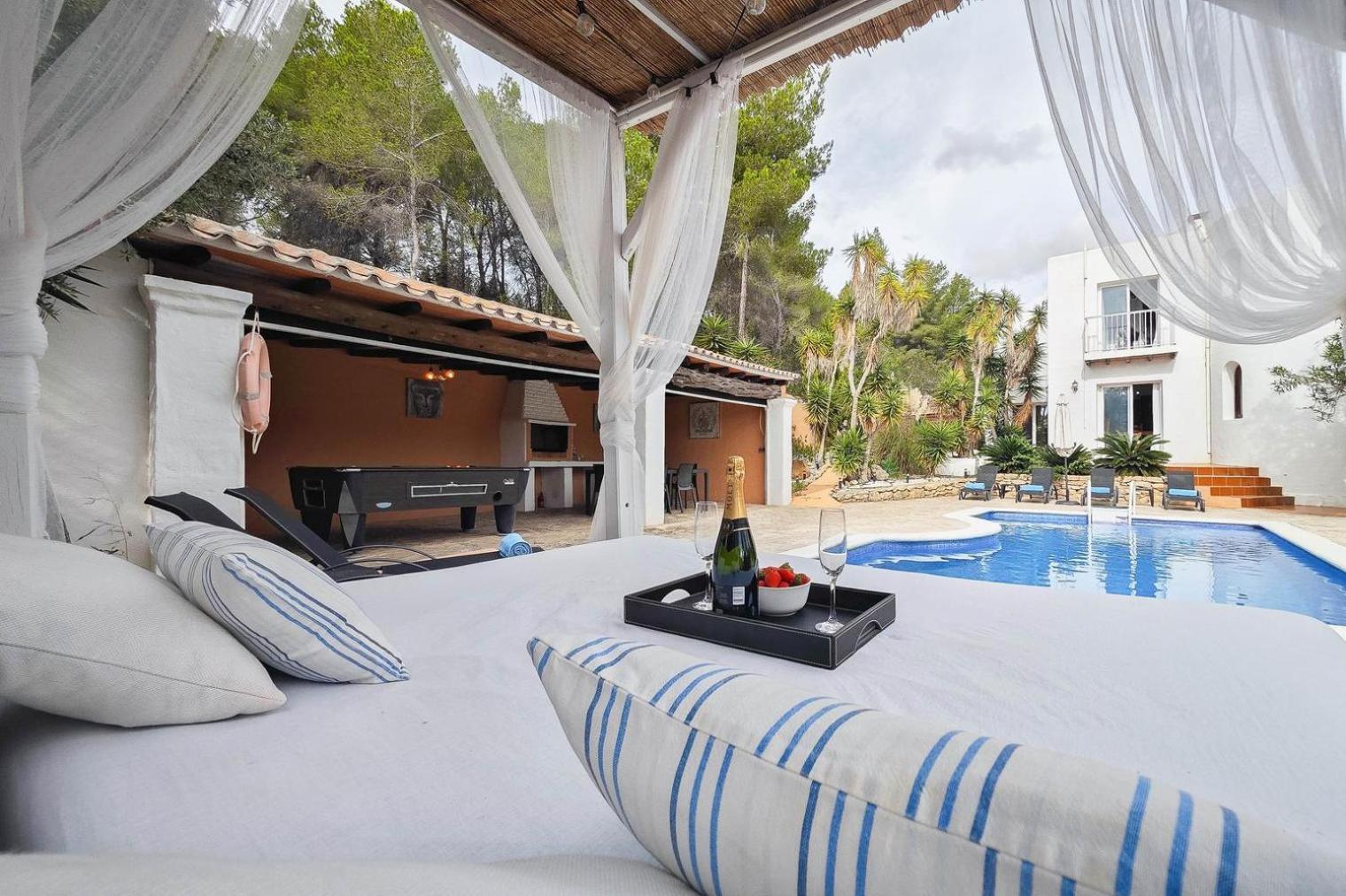 Villa Mercedes Cala Llonga  Zewnętrze zdjęcie