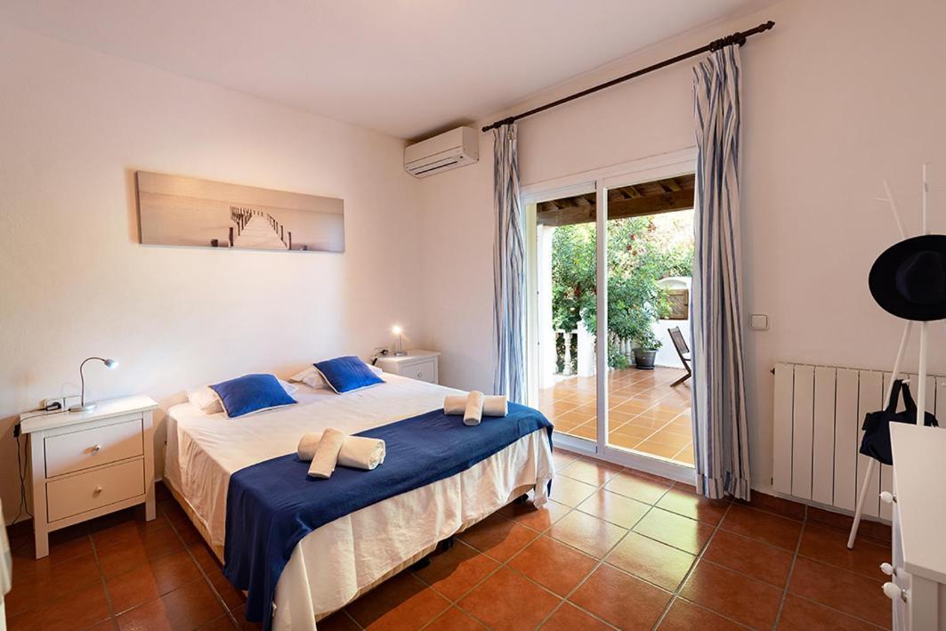 Villa Mercedes Cala Llonga  Zewnętrze zdjęcie